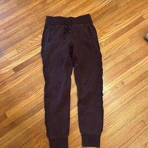 Lululemon joggers